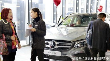4S店賣出一輛幾十萬的奔馳車，銷售最終拿多少錢？答案出乎意料