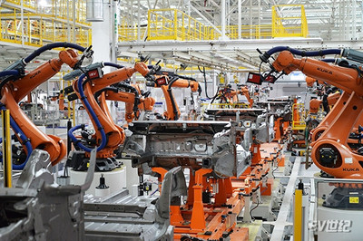 續(xù)航500km+換電模式 國(guó)金汽車首款純電動(dòng)MPV GM3靜態(tài)體驗(yàn)